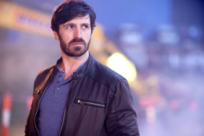 ‘La Brea’ — Photos Of Eoin Macken & More