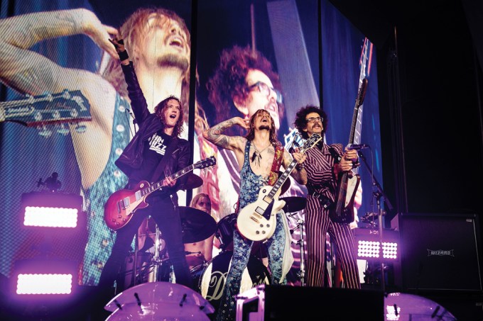 The Darkness Rocks