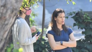 Violet Affleck & Jennifer Garner