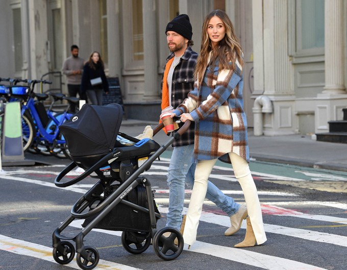 Lauren Bushnell Lane And Chris Lane Out For A Stroll