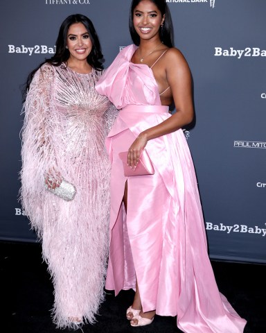 Vanessa Bryant and Natalia Bryant
Baby2Baby 10-Year Gala, Los Angeles, California, USA - 13 Nov 2021
Vanessa Bryant wearing Pamela Rowland