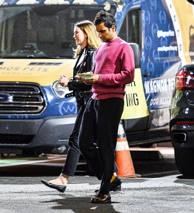 EXCLUSIVE: Comedian Aziz Ansari fiancée Serena Campbell Were Spotted Getting Close After Sushi Dinner Asanebo In Los Angeles, CA. 19 Jan 2022 Pictured: Comedian Aziz Ansari fiancée Serena Campbell Were Spotted Getting Close After Sushi Dinner Asanebo In Los Angeles, CA. Photo credit: @CelebCandidly / MEGA TheMegaAgency.com +1 888 505 6342 (Mega Agency TagID: MEGA821105_015.jpg) [Photo via Mega Agency]