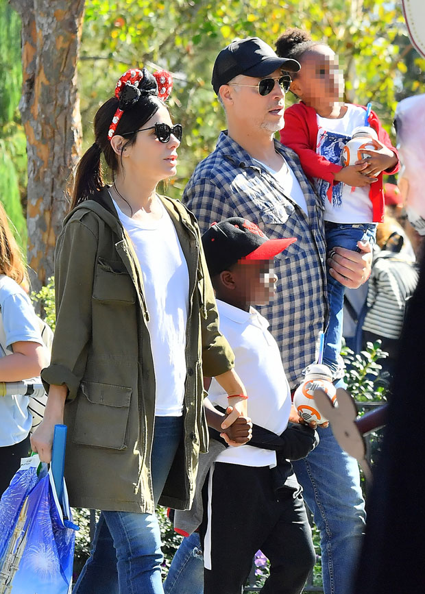 Sandra Bullock, Bryan Randall, and children 