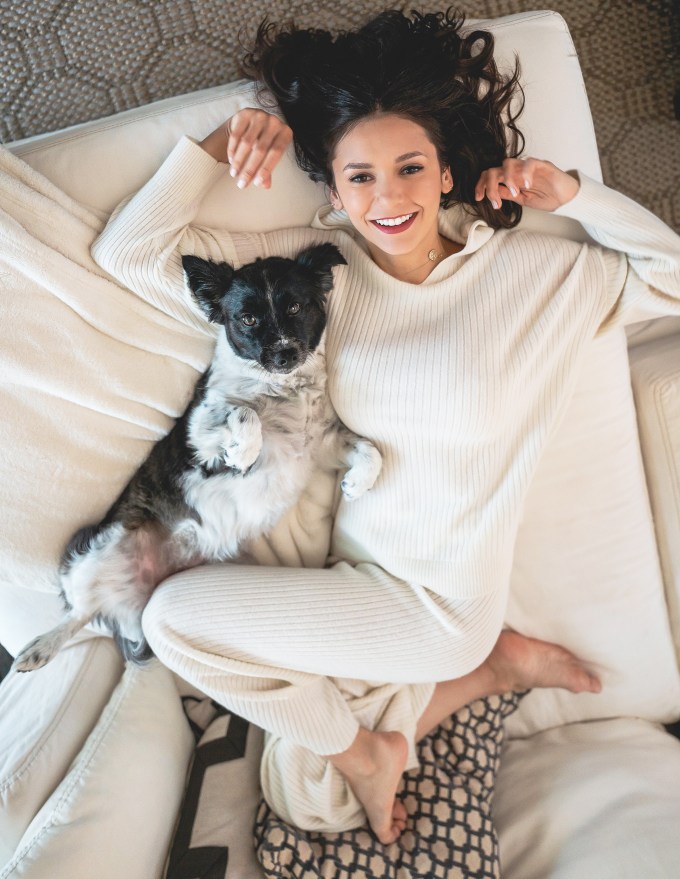 Nina Dobrev