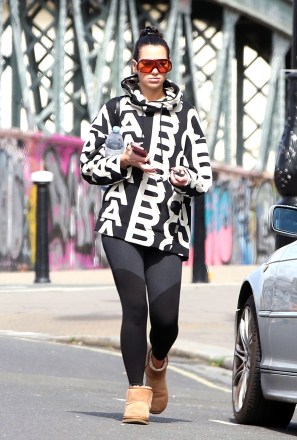 *EXCLUSIVE* London, UNITED KINGDOM  - English singer Dua Lipa looks trendy rocking a Marc Jacob hoodie, leggings, and tan UGG Boots while leaving the yoga studios in Primrose Hill, North London.

Pictured: Dua Lipa

BACKGRID USA 8 APRIL 2022 

BYLINE MUST READ: RAW IMAGE LTD / BACKGRID

USA: +1 310 798 9111 / usasales@backgrid.com

UK: +44 208 344 2007 / uksales@backgrid.com

*UK Clients - Pictures Containing Children
Please Pixelate Face Prior To Publication*