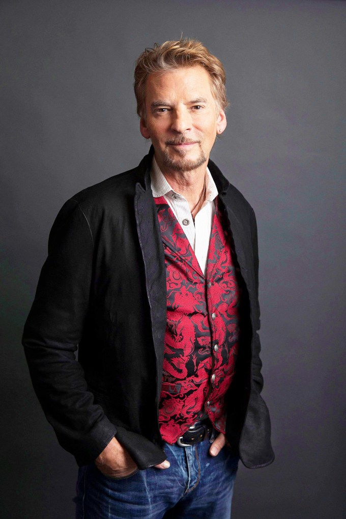 Kenny Loggins Promotes His Christmas Album