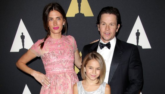 Rhea Durham, Mark Wahlberg, Ella
