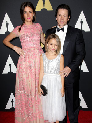 Rhea Durham, Mark Wahlberg, Ella