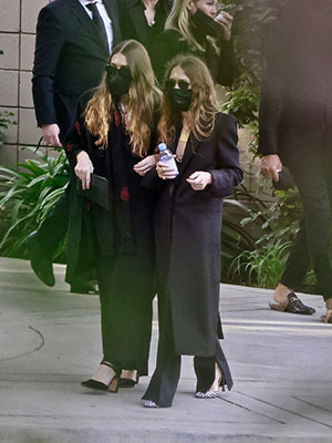 Mary-Kate Olsen, Ashley Olsen