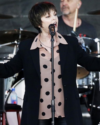 Pat Benatar and Neil Giraldo perform at the 35th annual QuickChek New Jersey Festival of Ballooning in association with PNC Bank at Solberg Airport in Readington, NJ on July 29, 2017. The event is the largest summertime hot air balloon and music festival in North America.
Balloon Festival, Readington, New Jersey, United States - 29 Jul 2017