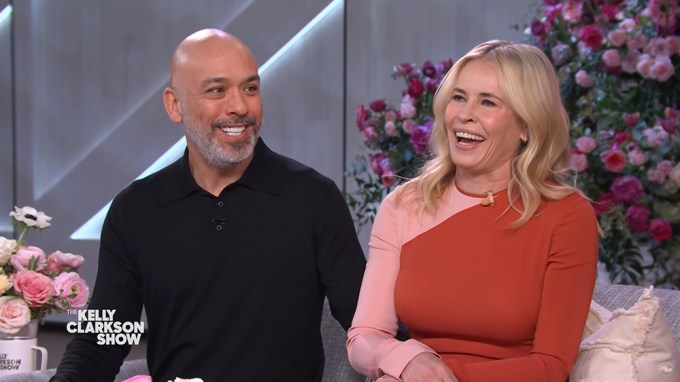 Chelsea Handler stuns in Longchamp