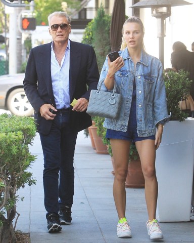 Beverly Hills, CA  - Dolph Lundgren takes his daughter Ida to lunch in Beverly Hills.Pictured: Dolph Lundgren, Ida LundgrenBACKGRID USA 15 JUNE 2022 USA: +1 310 798 9111 / usasales@backgrid.comUK: +44 208 344 2007 / uksales@backgrid.com*UK Clients - Pictures Containing ChildrenPlease Pixelate Face Prior To Publication*