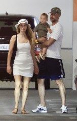 Beverly Hills, CA  - *EXCLUSIVE* Superstar Jennifer Lawrence looks stunning in the summer heat while out with her family.

Pictured: Jennifer Lawrence, Cooke Maroney,

BACKGRID USA 19 JULY 2023 

BYLINE MUST READ: BACKGRID

USA: +1 310 798 9111 / usasales@backgrid.com

UK: +44 208 344 2007 / uksales@backgrid.com

*UK Clients - Pictures Containing Children
Please Pixelate Face Prior To Publication*