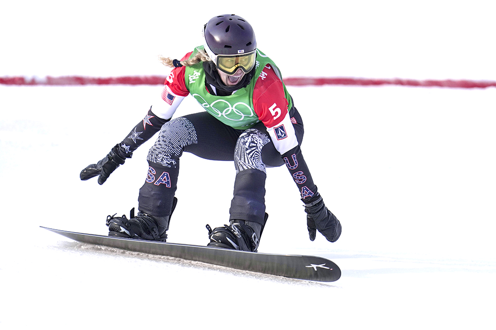 China Zhangjiakou Women's Snowboarding Cross Final - 09 Feb 2022