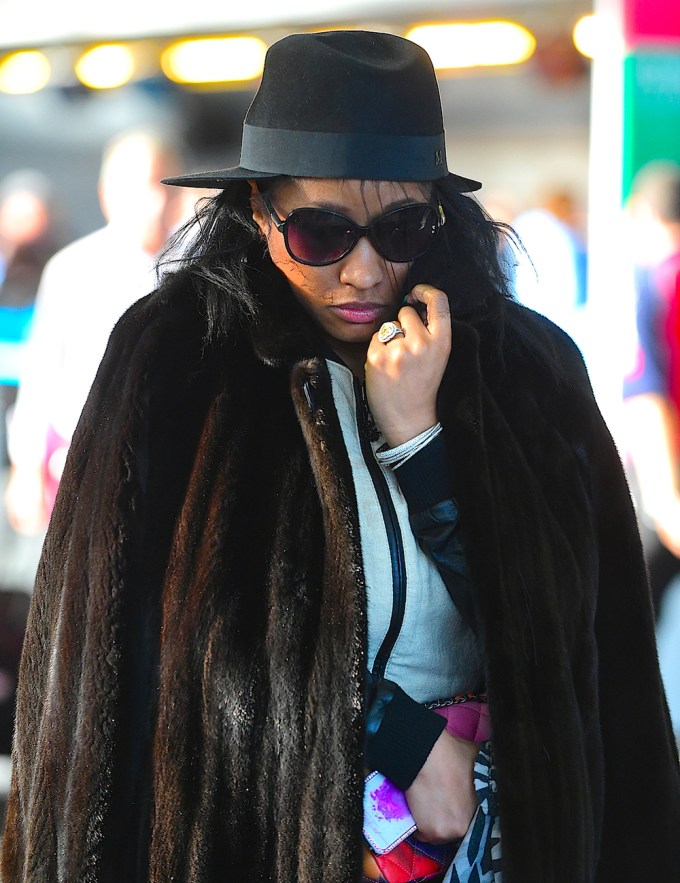 Nicki Minaj bundling up