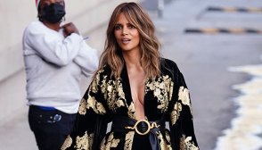 RHTY/starmaxinc.com/Shutterstock