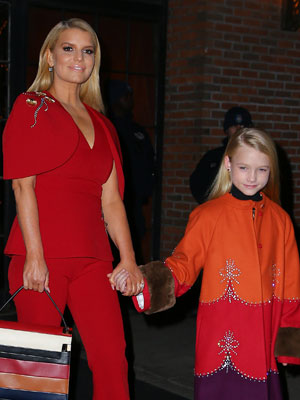 Jessica Simpson, Maxwell