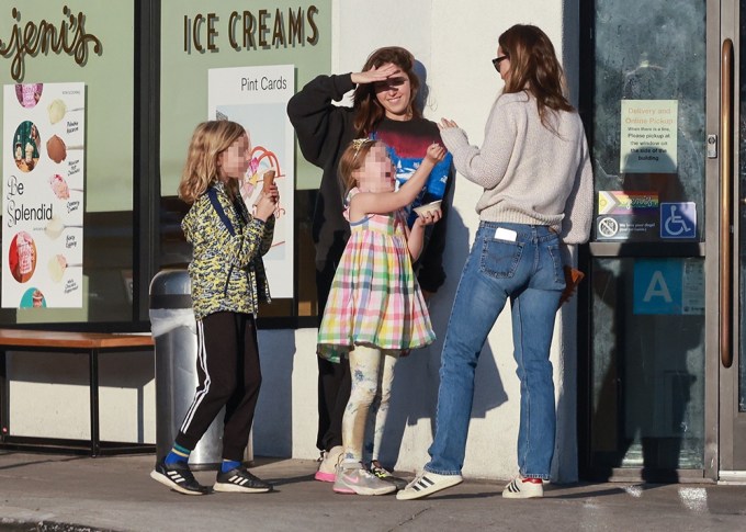 Olivia Wilde & Her Kids