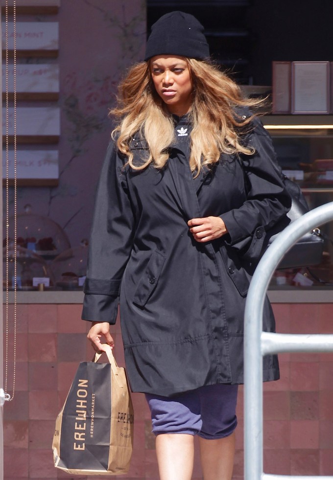 Tyra Banks is spotted grocery shopping