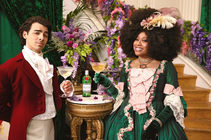 Joe Jonas and Phoebe Robinson