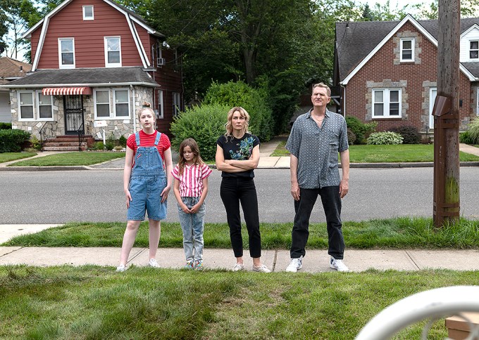 Violet Young, Lily Fisher, Laura Benanti & Michael Rapaport