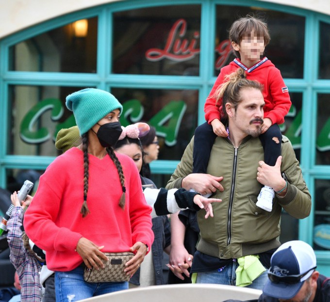 Zoe Saldana & Family