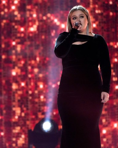 Kelly Clarkson performs "I Will Always Love You" at the 57th Academy of Country Music Awards, at Allegiant Stadium in Las Vegas
57th ACM Awards - Show, Las Vegas, United States - 07 Mar 2022