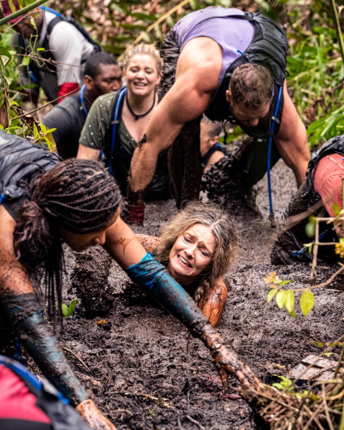 Paulina Porizkova Struggles In A Mud Bog