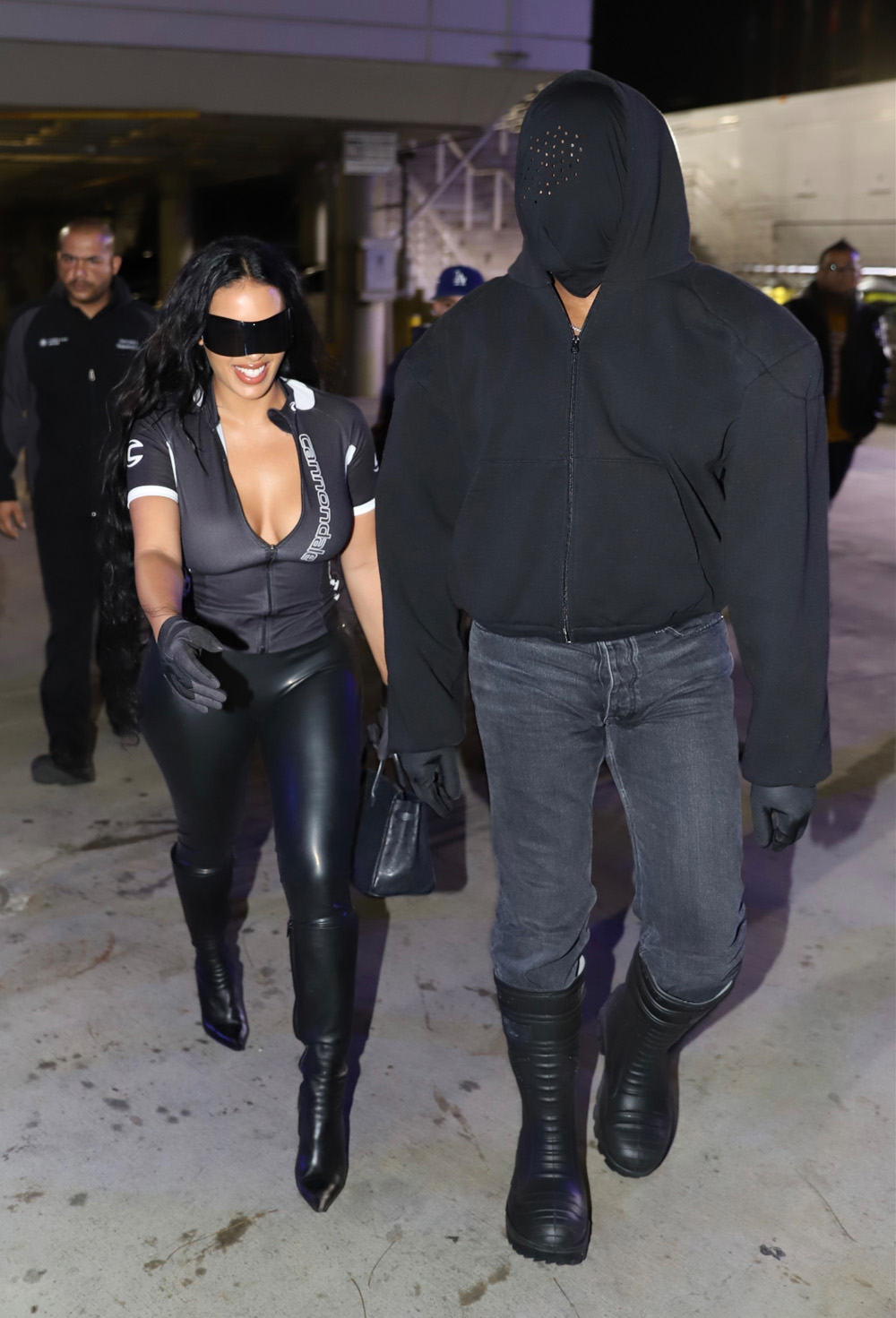 *EXCLUSIVE* Kanye West & Chaney Jones arrive at the Lakers game