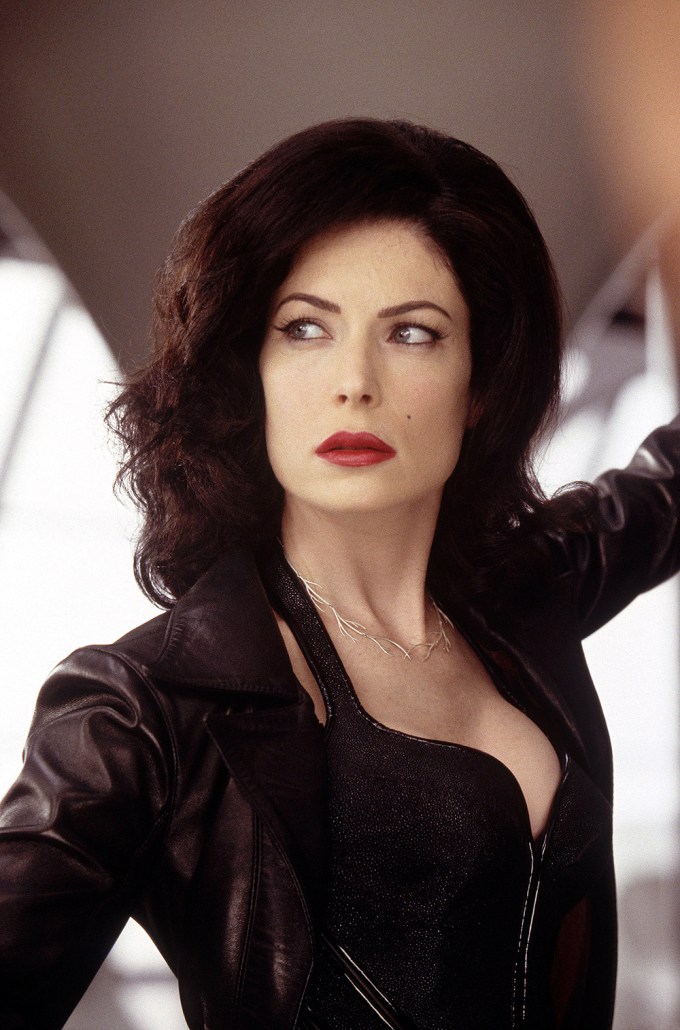 Lara Flynn Boyle in ‘Men In Black 2’