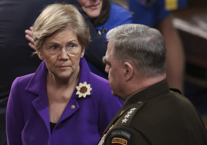 Senator Elizabeth Speaks With General Mark Milley