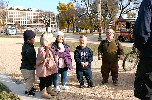 7 Little Johnstons