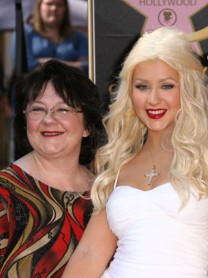 Shelly Loraine Kearns, Christina Aguilera