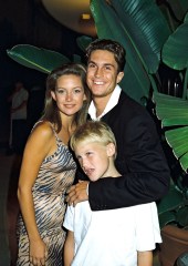 Kate Hudson, Wyatt Russell and Oliver Hudson
FIRST WIVES CLUB Premiere
September 16, 1996
Kate Hudson, Wyatt Russell and Oliver Hudson
Paramount Pictures presents the premiere of FIRST WIVES CLUB.
Photo®Alex Berliner/BEImages