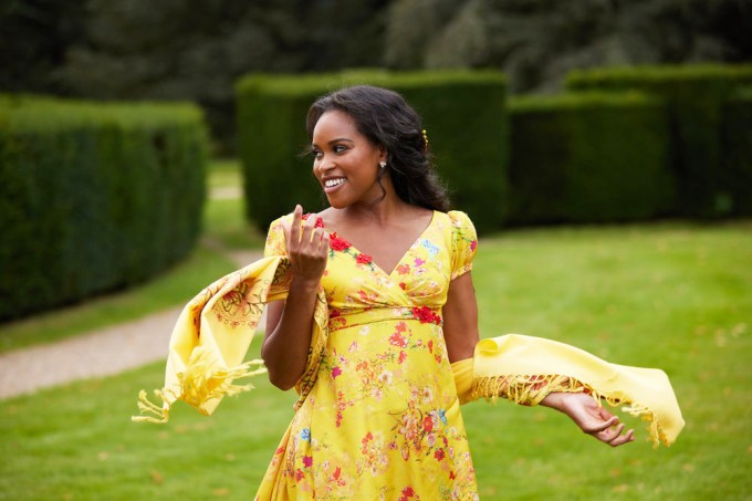 Nicole Dazzles In Yellow