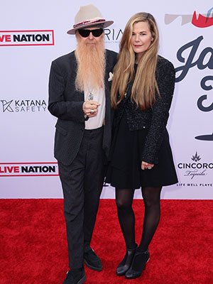 billy gibbons, gilligan stillwater