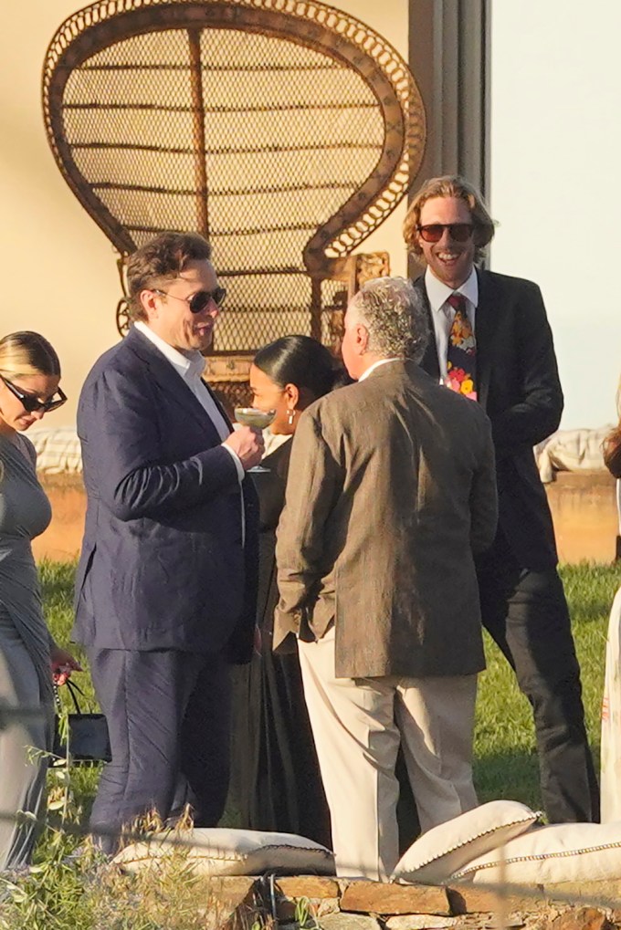 Elon Musk chatting