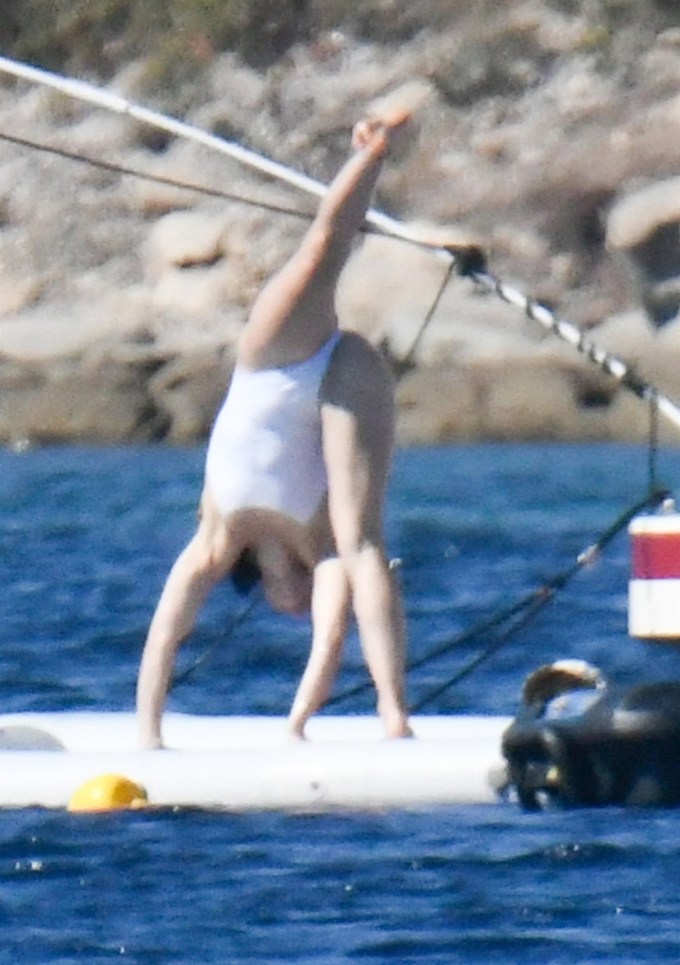 Jessica Biel Does Cartwheels