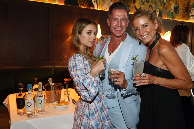 Billie Lourd’s Summer Kickoff Party With Mujen Spirits