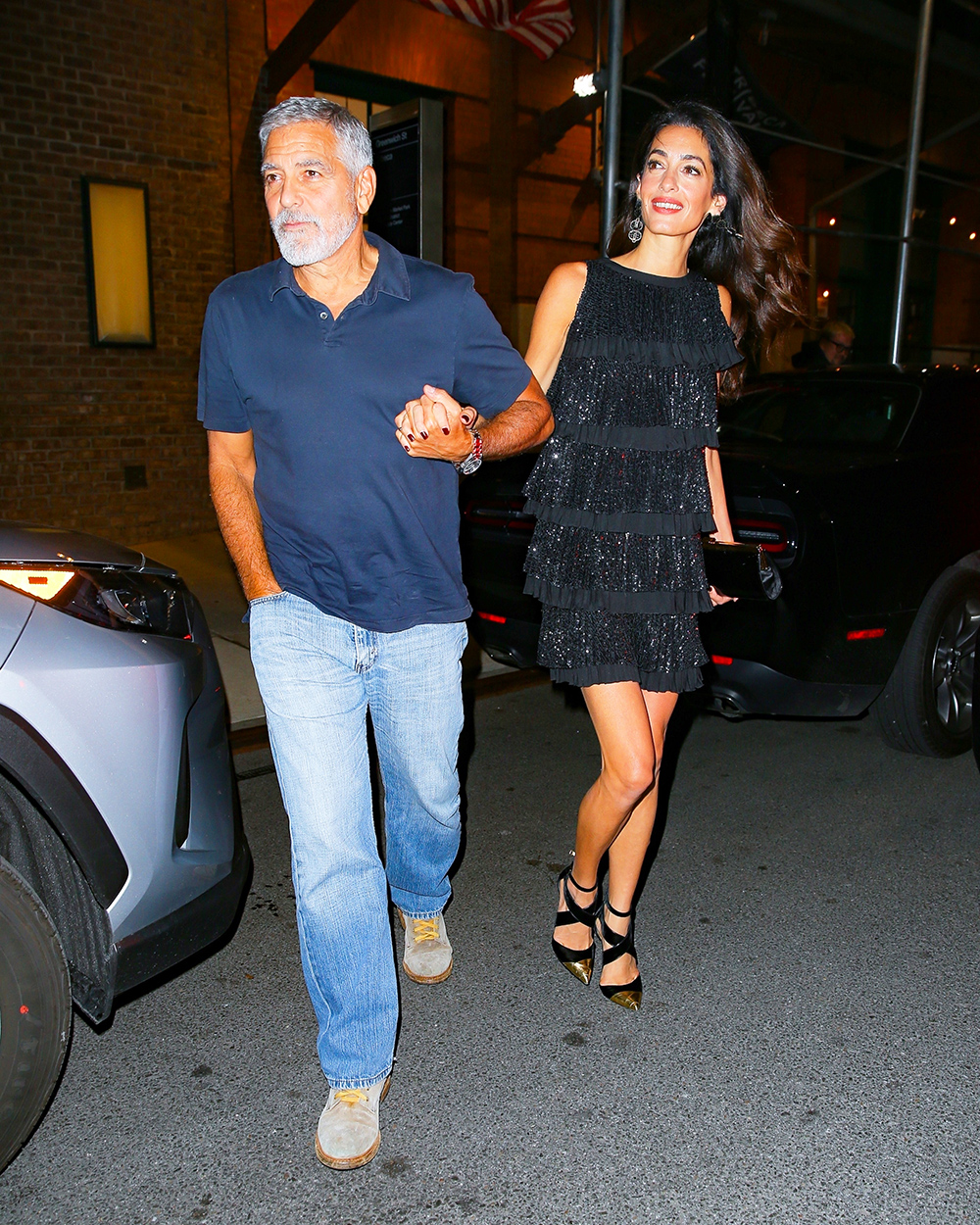 George Amal Clooney Hold Hands Dinner BG