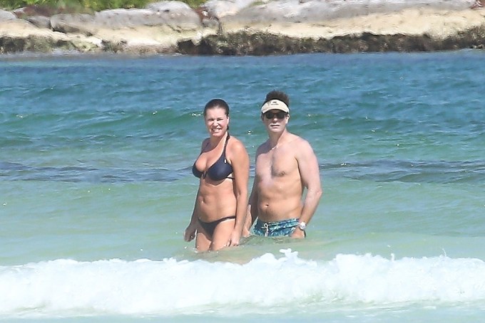 Rebecca Romijn & Jerry O’Connell in Mexico