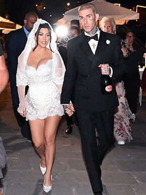 kourtney kardashian travis barker