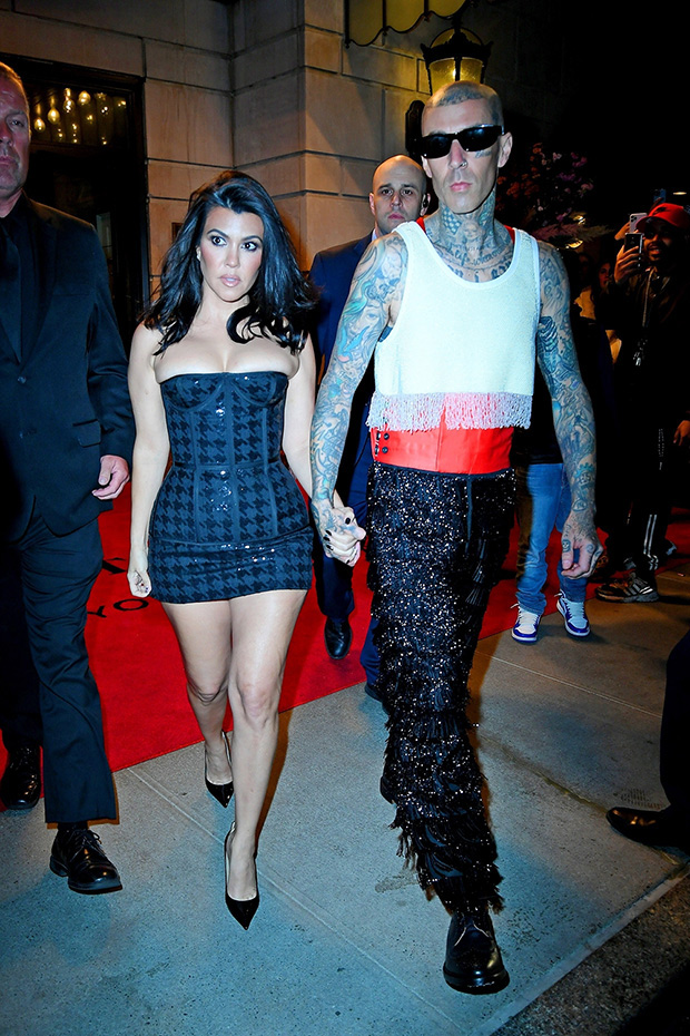 kourtney kardashian travis barker