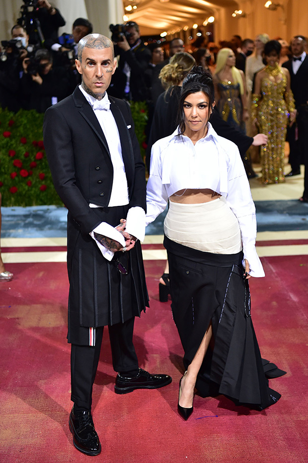 kourtney kardashian travis barker