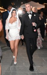 Portofino, ITALY - Kourtney Kardashian and Travis Barker get married in Portofino.Pictured: Kourtney Kardashian, Travis BarkerBACKGRID USA 22 MAY 2022 BYLINE MUST READ: Cobra Team / BACKGRIDUSA: +1 310 798 9111 / usasales@backgrid.comUK: +44 208 344 2007 / uksales@backgrid.com*UK Clients - Pictures Containing ChildrenPlease Pixelate Face Prior To Publication*