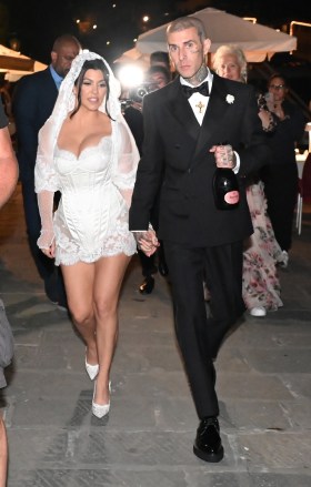 Portofino, ITALY - Kourtney Kardashian and Travis Barker get married in Portofino.Pictured: Kourtney Kardashian, Travis BarkerBACKGRID USA 22 MAY 2022 BYLINE MUST READ: Cobra Team / BACKGRIDUSA: +1 310 798 9111 / usasales@backgrid.comUK: +44 208 344 2007 / uksales@backgrid.com*UK Clients - Pictures Containing ChildrenPlease Pixelate Face Prior To Publication*