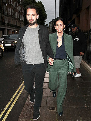 Courtney Cox Johnny McDaid London June 18, 2022