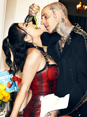 travis barker kourtney kardashian