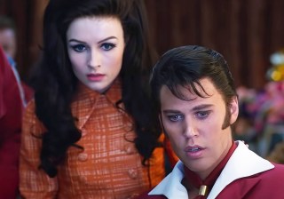 ELVIS, from left: Olivia DeJonge as Priscilla Presley, Austin Butler as Elvis Presley, 2022. © Warner Bros. / courtesy Everett Collection