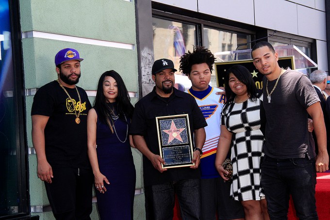 at the induction ceremony for Star on the Hollywood Walk of Fame for Ice Cube, Hollywood Boulevard, Hollywood, CA June 12, 2017. Photo By: Priscilla Grant/Everett Collection